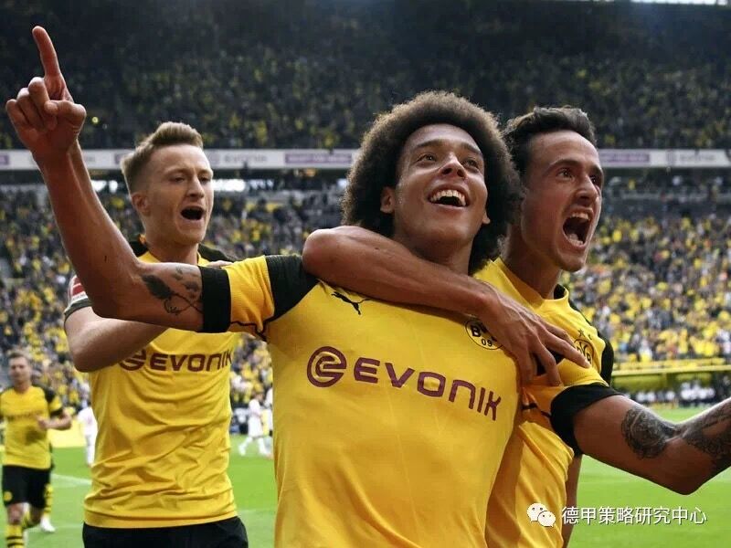 关于山东泰山发布备战花絮,今夜更衣室发声,德国杯任务艰巨,数据趋势出现新变化的信息 关于山东泰山发布备战花絮,今夜更衣室发声,德国杯任务艰巨,数据趋势出现新变化的信息